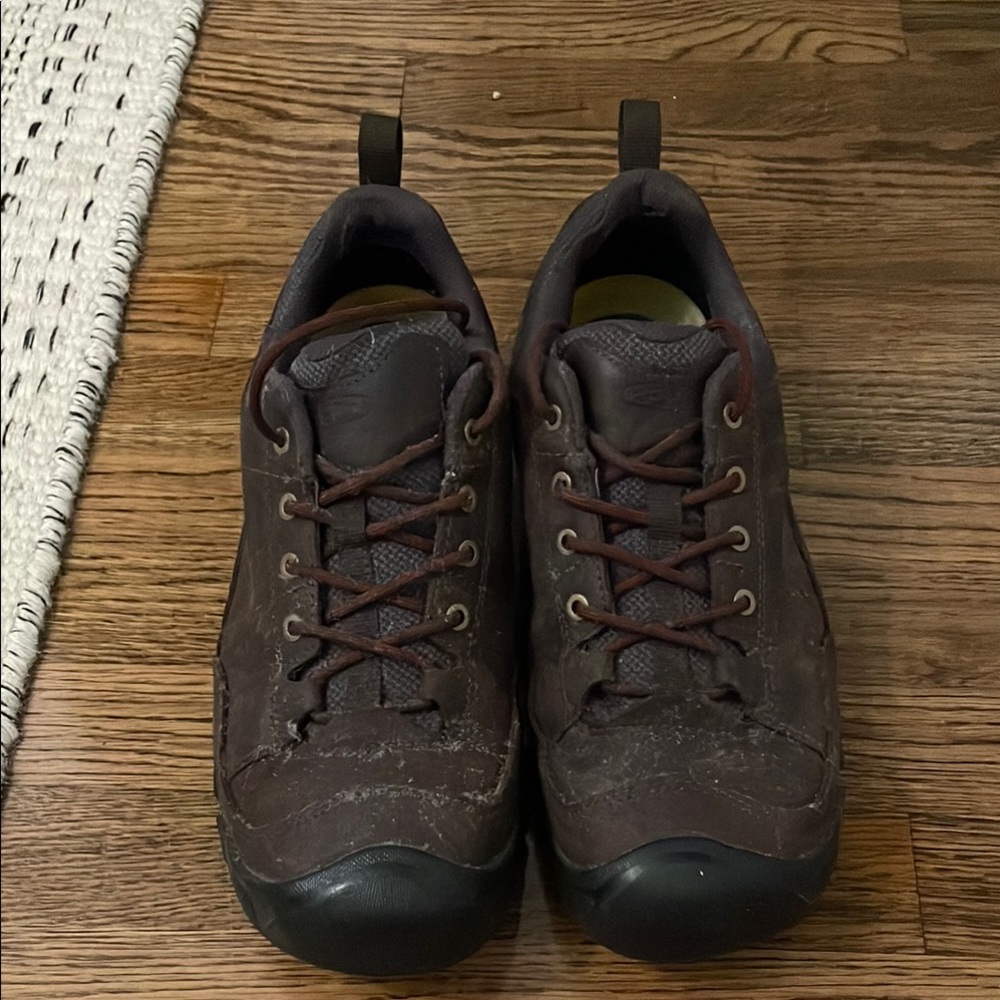 KEEN Men’s Targhee III Oxford shoe